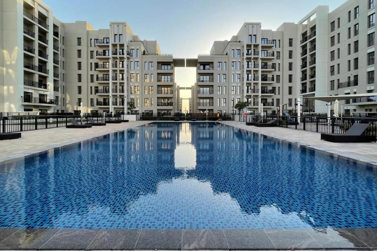 Urbanhomes - Exceptional 2 Bedroom Apt In A Family Friendly Neighborhood 두바이